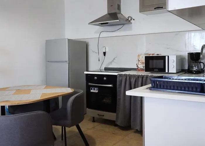 Ferienhaus Anma, Budget Friendly *