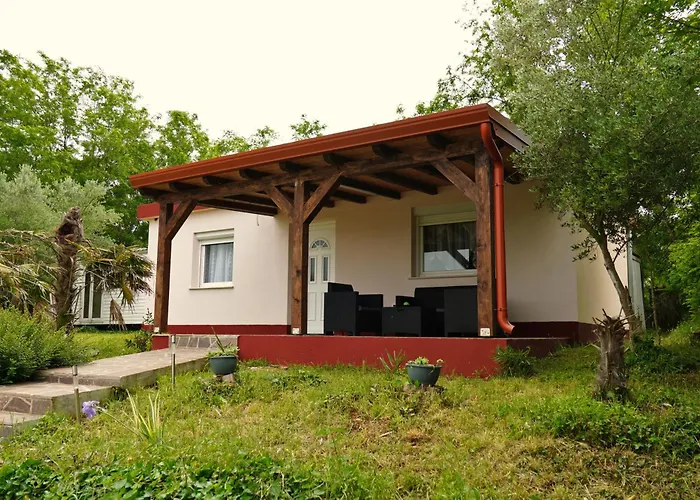 Vikendica Anma, Budget Friendly Petrovija